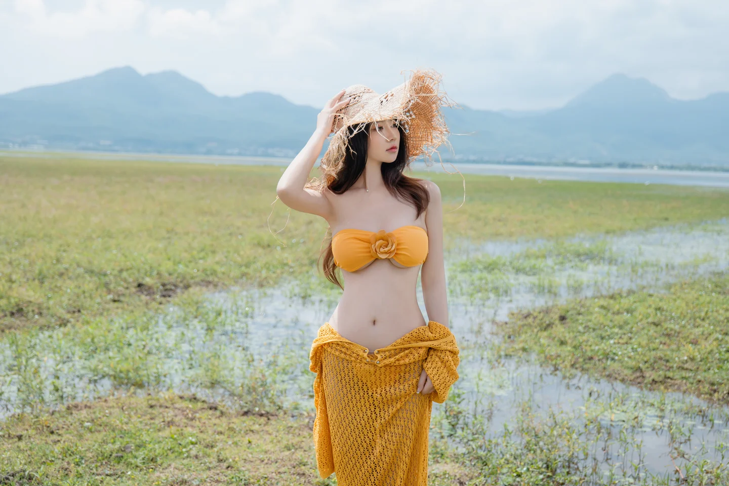 年年 - 夏麓 [81P-403MB] tg@simisebaisi 【丝足阁】018.webp